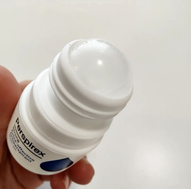 パースピレックス 20ml ストロング 普通肌用 デンマーク製 正規品 国内発送料 無料 超絶人気デオドラントシリーズ ロールオン タイプ 海外人気 制汗剤 Perspirex