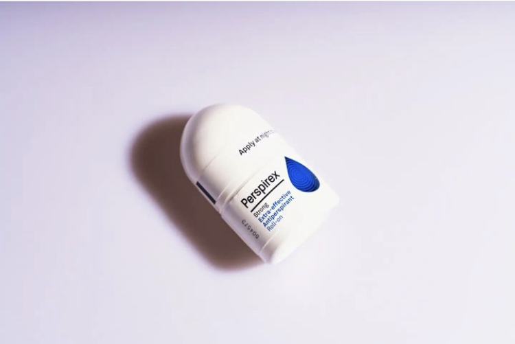 パースピレックス 20ml 普通肌用 ストロング 2個セット デンマーク製 正規品 国内発送料 無料 超絶人気デオドラントシリーズ ロールオン タイプ 海外人気 制汗剤 Perspirex