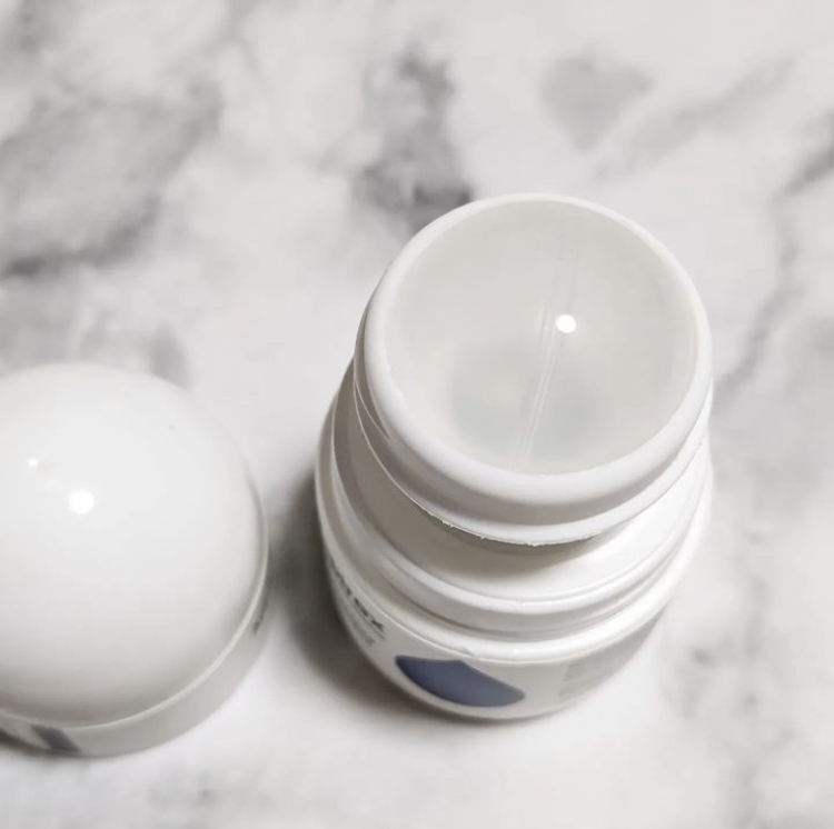 パースピレックス 20ml 普通肌用 ストロング 2個セット デンマーク製 正規品 国内発送料 無料 超絶人気デオドラントシリーズ ロールオン タイプ 海外人気 制汗剤 Perspirex