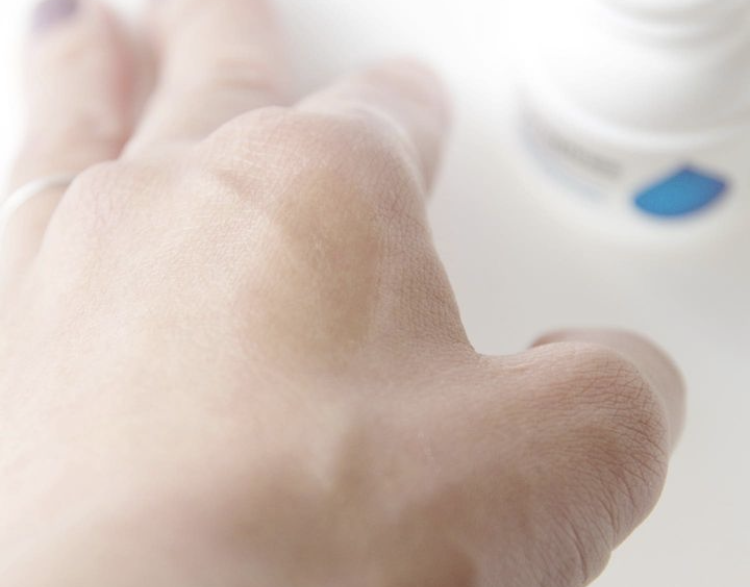 パースピレックス 20ml 敏感肌用 オリジナル 3個セット デンマーク製 正規品 国内発送料 無料 超絶人気デオドラントシリーズ ロールオン タイプ 海外人気 制汗剤 Perspirex